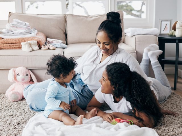 How Laundry Pickup & Delivery in Oakland Park Can Simplify Your Life